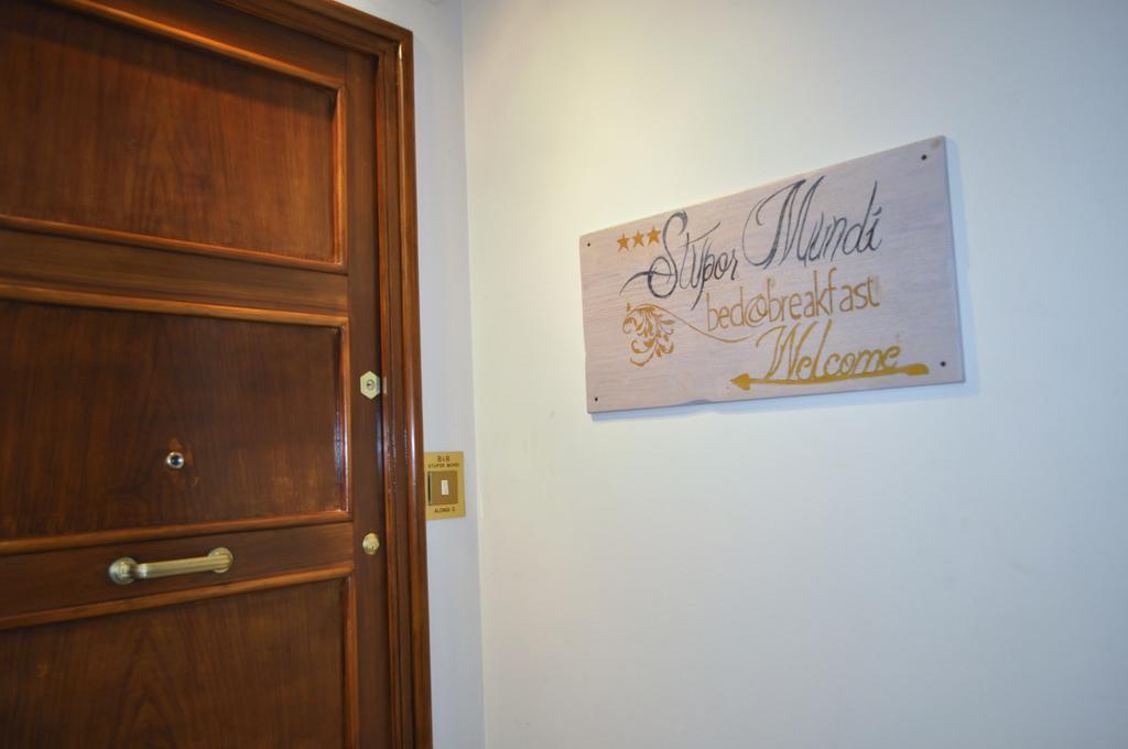 Stupor Mundi Bed&Breakfast Palermo Bagian luar foto