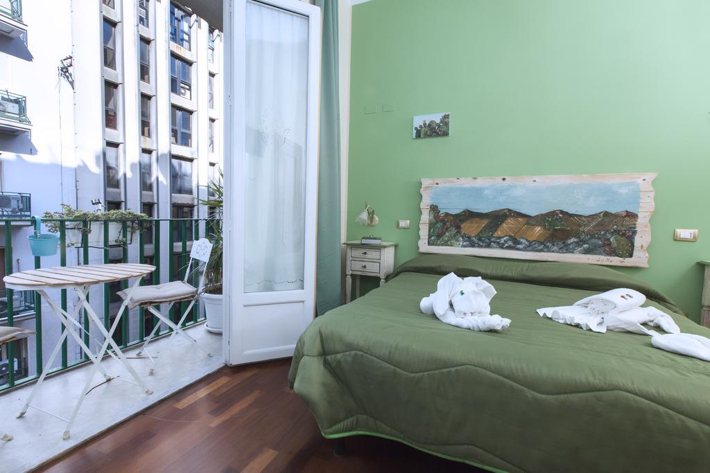 Stupor Mundi Bed&Breakfast Palermo Bagian luar foto