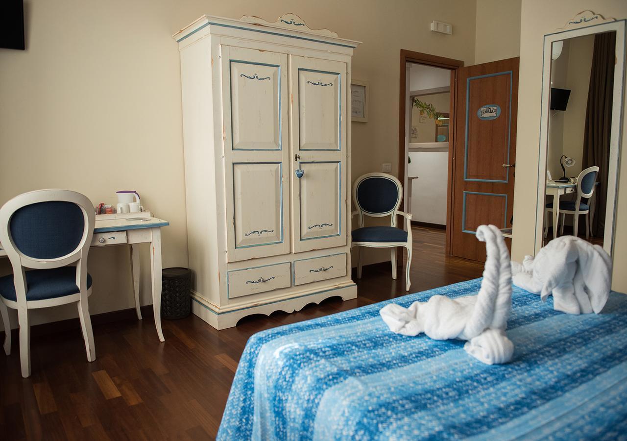 Stupor Mundi Bed&Breakfast Palermo Bagian luar foto